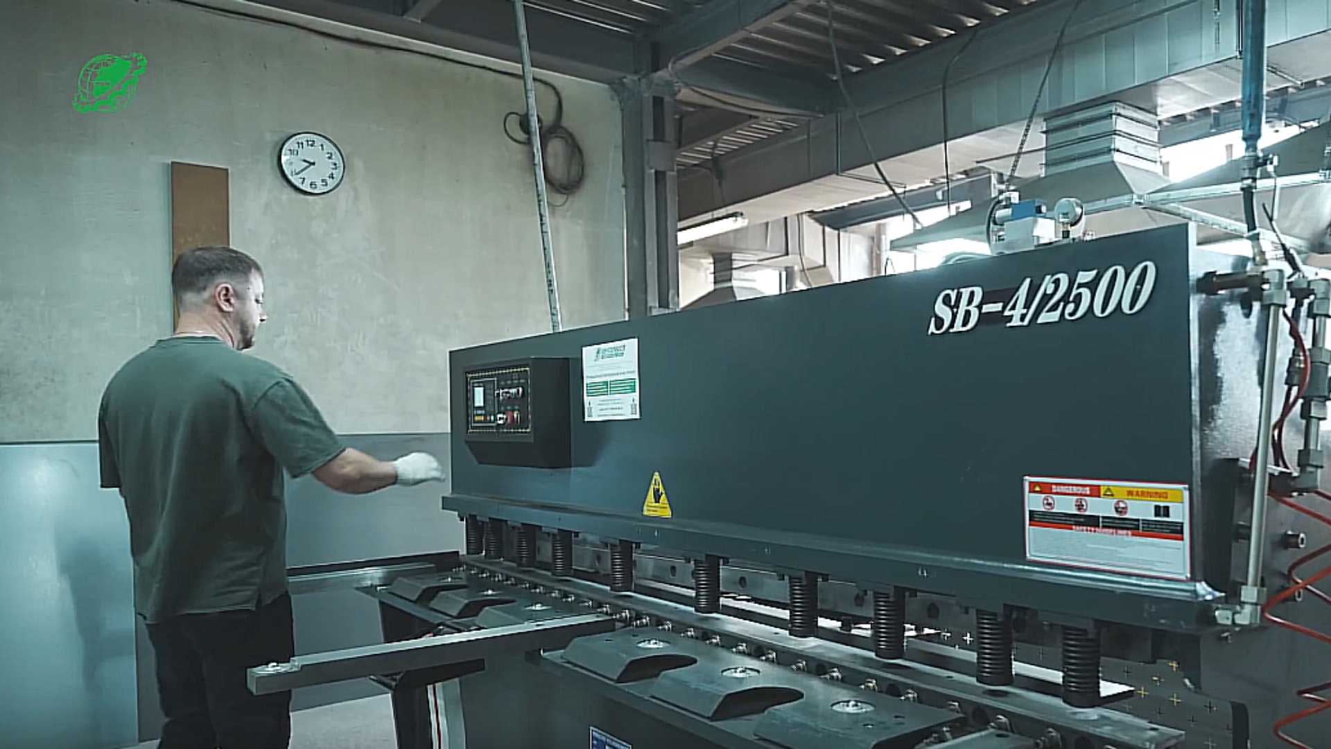 3 года без поломок: отзыв ООО «Индима» на гильотинные ножницы SB 4/2500 3 года без поломок: отзыв ООО «Индима» на гильотинные ножницы SB 4/2500