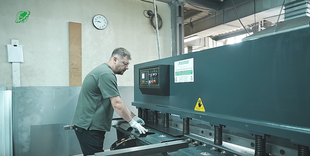 Упор и прижимы SB 42500 Упор и прижимы SB 42500.png