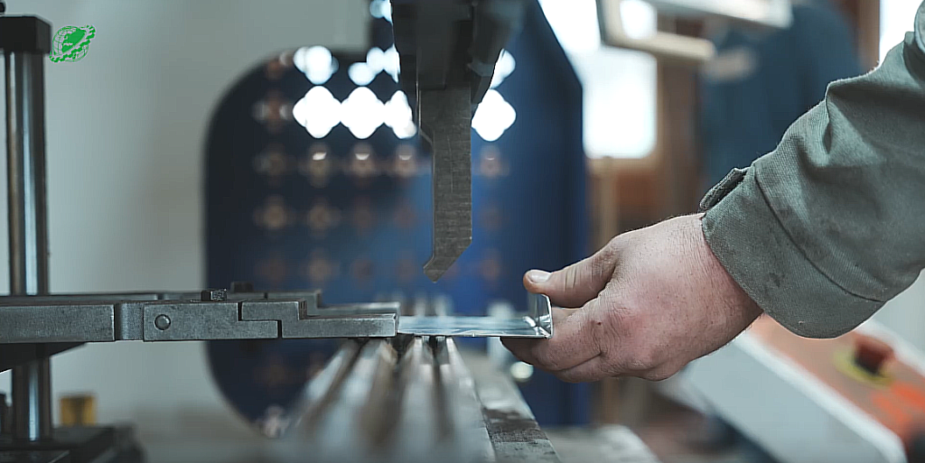 Гибка на станке HPB